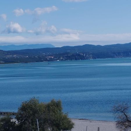 Appartamento Luxury Vista Mare Per 6 Persone A Марина Джулия Екстериор снимка